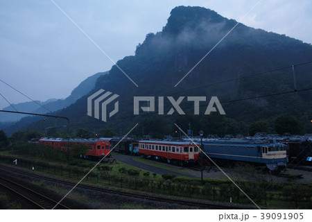 落日の碓氷峠鉄道文化むらにて 落日の碓氷峠鉄道文化むらにて 39091905