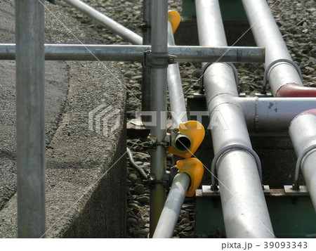 クランプカバー 39093343