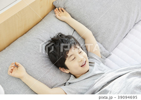 男 男性 男の子 39094695