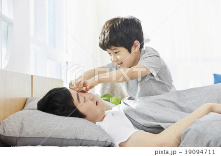 息子 お父さん 父 39094711