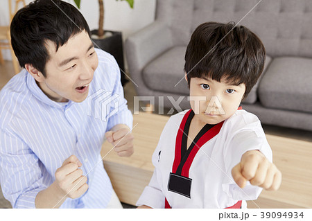 息子 お父さん 父 39094934