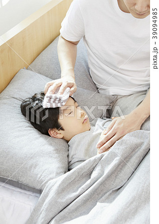 看護 息子 お父さん 39094985