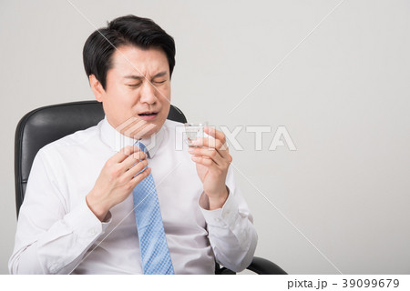 人 人間 人物 39099679