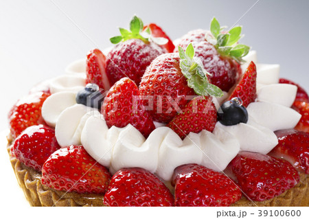 イチゴタルトケーキ 39100600