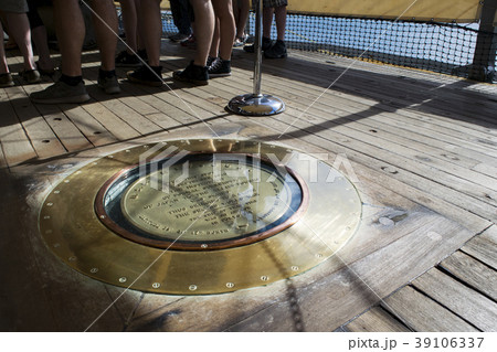 戦艦ミズーリ　降伏文書調印式会場 39106337