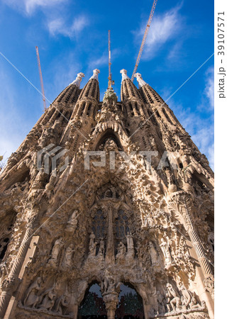 サグラダ・ファミリア 39107571