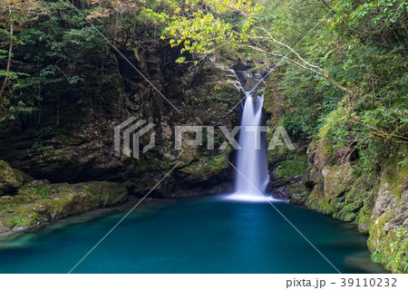 にこ淵 にこ淵 39110232