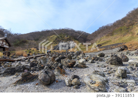 栃木県那須町　殺生石　遊歩道（5月） 39111853