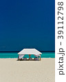 カンクンビーチとベッド（タテ） 39112798