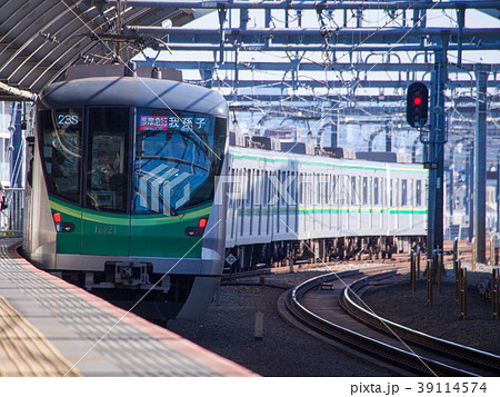 東京メトロ千代田線16000系 東京メトロ千代田線16000系 39114574
