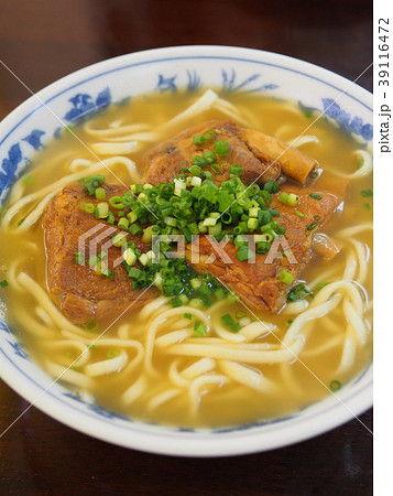 沖縄名物 「本部そば」 39116472