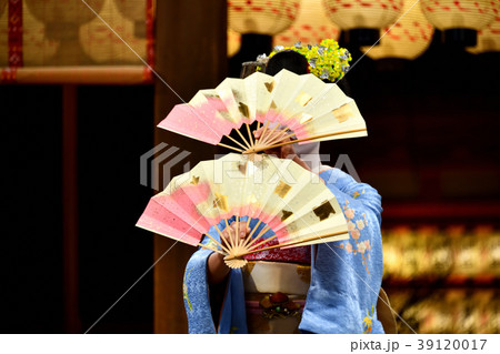 奉納舞踊 奉納舞踊 39120017