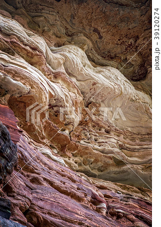 Western Australia  geological rock layer  39120274