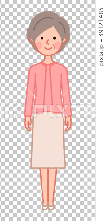 正面を向いたシニア女性 39121485