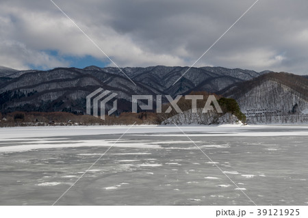 桧原湖の冬・会津(福島県) 桧原湖の冬・会津(福島県) 39121925