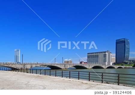 萬代橋【新潟市】 39124406