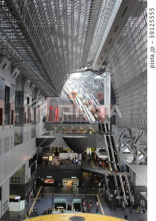 京都駅の吹き抜け 京都駅の吹き抜け 39125555