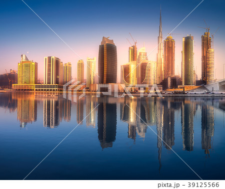 Panoramic view of Dubai Business bay, UAE 39125566