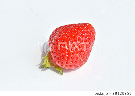 イチゴ（あまおう） 39129359
