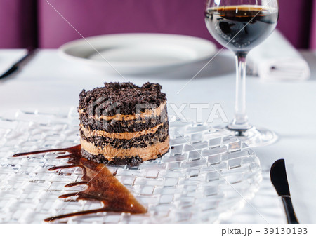 chocolate cake with sherry chocolate cake with sherry 39130193