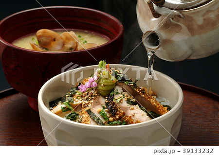 食べ物　ご飯　しめ　お茶漬け　魚　鯖茶漬け　さば　食事　料理　日本食 39133232