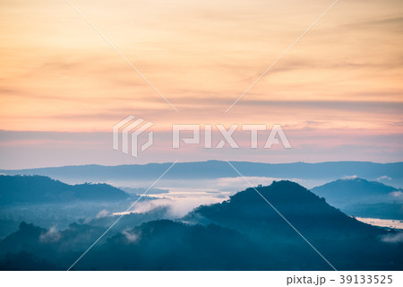 Landscape from the top of mountain 39133525