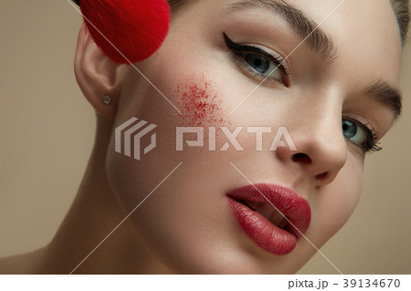 Portrait of a young girl. Portrait of a young girl. 39134670
