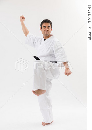 少林寺空手 黒帯 有段者 少林寺空手 黒帯 有段者 39138541