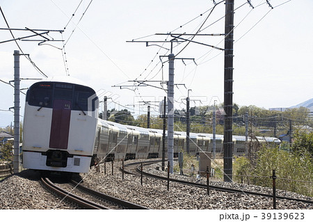 快速ホリデー快速ビューやまなし号 回送 の写真素材