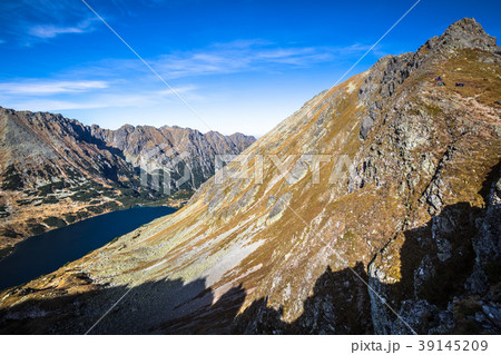 Valley of five ponds in the Tatra Mountains, 39145209