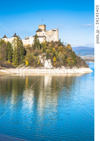 Beautiful view of Niedzica castle, Poland, Europe 39145405