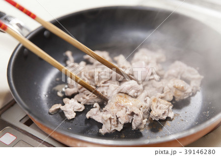 豚肉 39146280