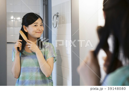 ヘアケア ヘアセット ブラッシング ビューティー 髪 スキンケア ライフスタイル 休日 ヘアケア ヘアセット ブラッシング ビューティー 髪 スキンケア ライフスタイル 休日 39148080