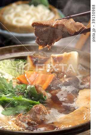 鍋物 食べ物 料理 なべ 鴨鍋 日本料理 和 冬 鴨 鳥料理 の写真素材