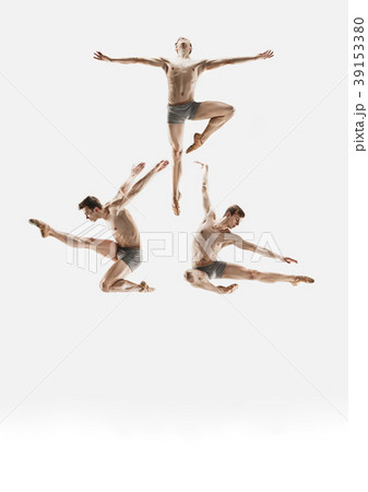 The male athletic ballet dancer performing dance The male athletic ballet dancer performing dance 39153380