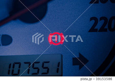 Car Handbrake warning light sign 39153586