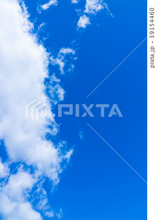 3月の空と雲  縦 39154460