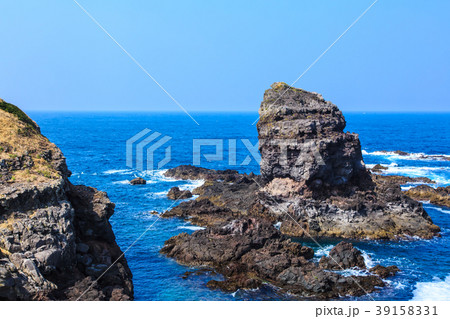 壱岐島　牧崎園地　微笑むゴリラ岩　【長崎県壱岐市】 39158331