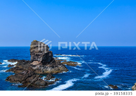 壱岐島　牧崎園地　微笑むゴリラ岩　【長崎県壱岐市】 39158335