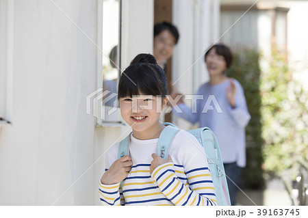 小学生 通学イメージ 小学生 通学イメージ 39163745