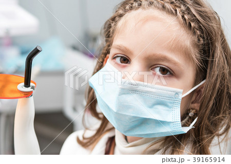 Child in the role of doctor 39165914