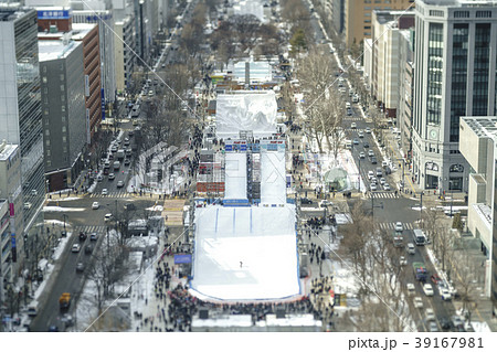 さっぽろテレビ塔からの眺め(雪まつり会場) さっぽろテレビ塔からの眺め(雪まつり会場) 39167981