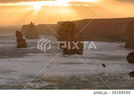オーストラリア・グレートオーシャンロードの十二使徒　HDRイメージ 39168360