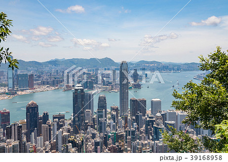 ビクトリアピークから望む香港の風景 晴天 ビクトリアピークから望む香港の風景 晴天 39168958