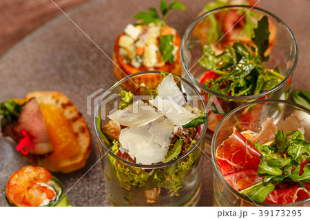 Restaurant food canapes appetizers 39173295