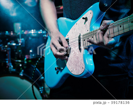 Performance of the rock band. Performance of the rock band. 39178136