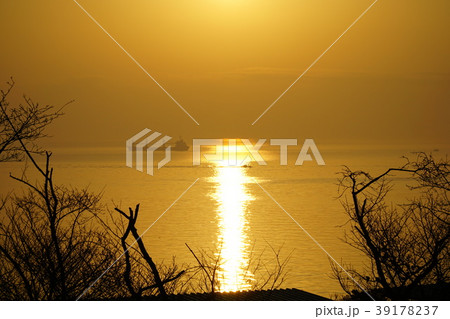 赤穂御崎日の出 39178237