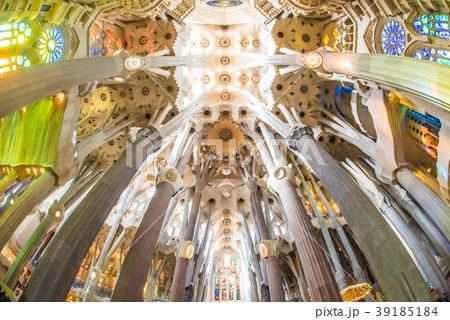 サグラダ・ファミリア サグラダ・ファミリア 39185184
