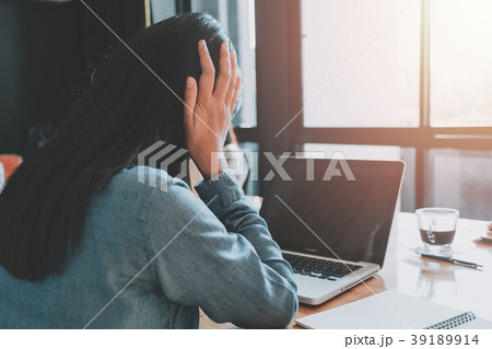 Business woman suffering stress working Business woman suffering stress working 39189914