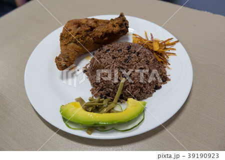 キューバ　ポジョ・フリート　アロス・コングリ 39190923